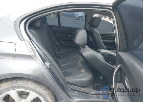 2013 BMW 335 Xi z USA, uszkodzony, nr VIN WBA3B9C59DF585194